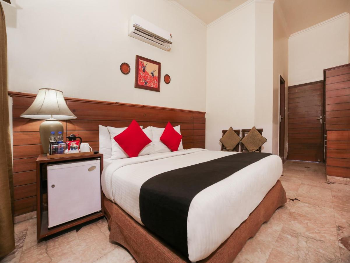 Capital O 10953 Dayal Lodge - A Boutique Hotel Agra  Exterior photo